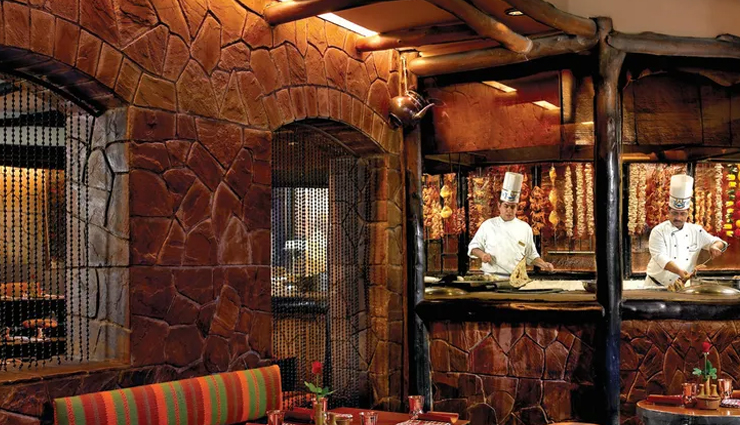 seafood restaurants to visit in india,india,the fishermans wharf,cavelossim,goa,machali,mangalore,gajalee,mumbai,trishna,mumbai,fort house hotel,kochi,oceanos