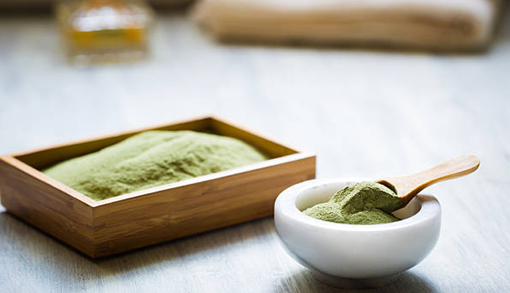 7 Beauty Benefits of Using Seaweed Powder