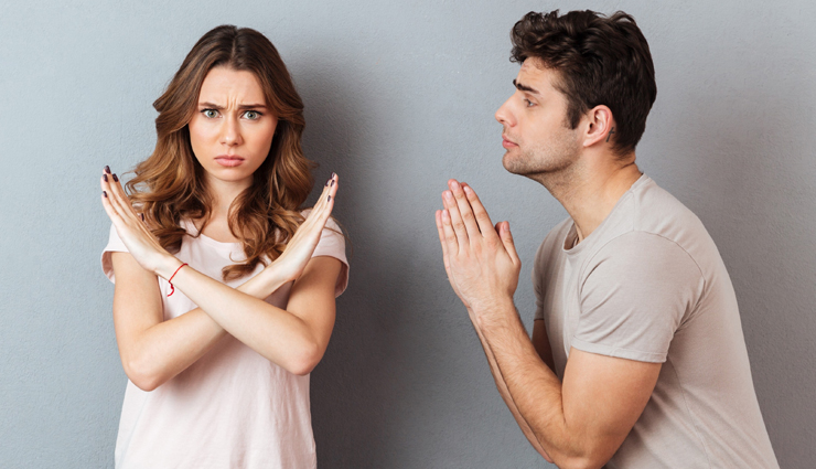 8 Signs Girl is Not Interested in Second Date