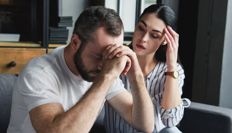 be careful who you trust,tips on trust in relationships,how to trust wisely,signs you can’t trust someone,protecting yourself from betrayal,trust issues in relationships,red flags in trust,identifying trustworthy people,avoiding trust mistakes,caution in trusting others