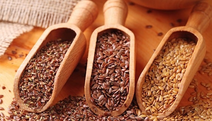 menopause,deal with menopause,healthy food menopause,menopause health problem,yoghurt and dairy products,green vegetables,whole green,oatmeal,Fatty Fish,Beans and lentils,seeds,water,Health,Health tips