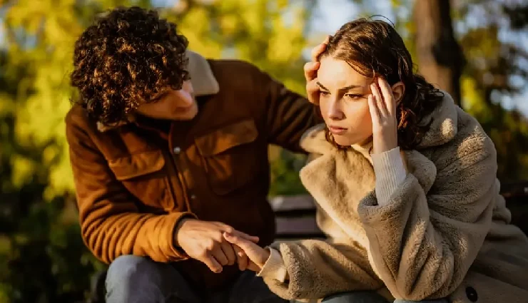 overthinking in relationships,signs of overthinking in love,how to stop overanalyzing partner,relationship anxiety tips,mental clarity in relationships,avoid overthinking with partner,overthinking effects on relationship,healthy relationship habits,manage relationship stress,stop overthinking your partner