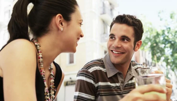 relationship humor,good humor in relationships,types of humor,humor and love,healthy couple communication,bonding through laughter,sense of humor in relationships,romantic humor,emotional connection,annoying humor