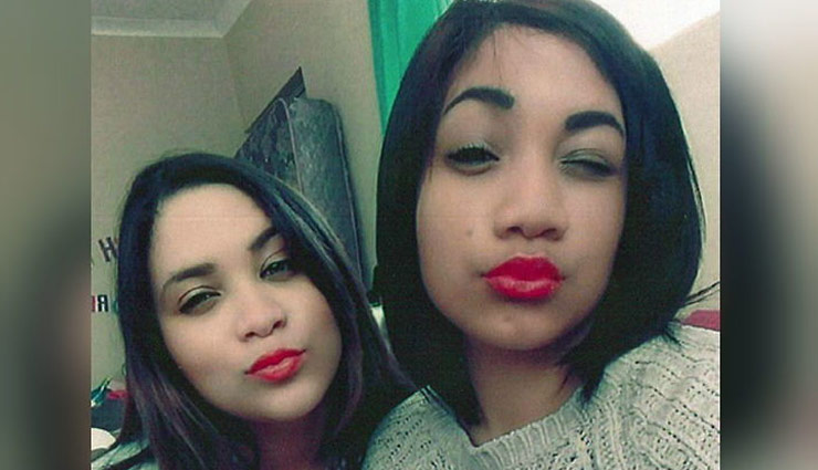 एक सेल्फी ने मिलाया 17 साल पहले बिछड़ी हुई दो बहनों को