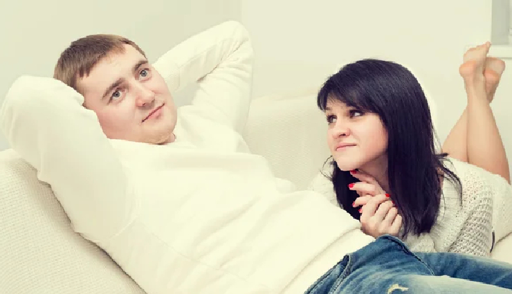 selfish person traits,recognizing selfish behavior,signs of selfishness,identifying selfish individuals,self-centered behavior,understanding selfishness,manipulative tendencies,lack of empathy signs,narcissistic behaviors,deceitful manipulation tactics,controlling personality traits,egocentric worldview indicators,exploitative behavior patterns,transactional relationships,concealed vulnerability traits