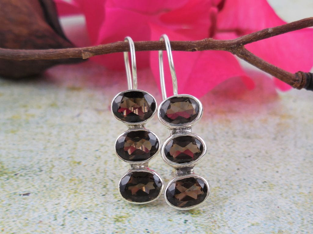 stylish earring,earrings for party season,fashion tips