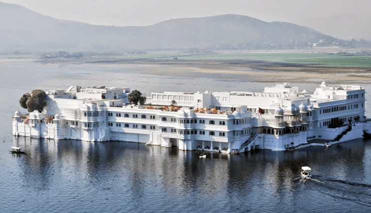 places in india during september,places to visit in india,india,kalimpong,udaipur,dooars,daman and diu,lonavala,tarkali