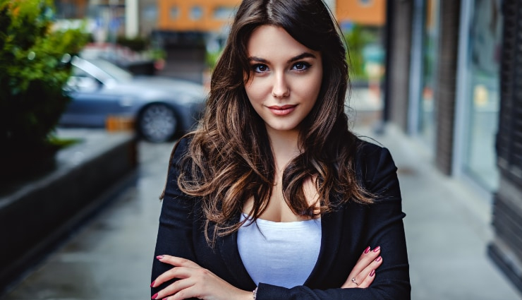 personal boundaries,setting boundaries in relationships,boundaries and well-being,communication in boundaries,asserting personal values,self-care and boundaries,consistency in boundaries,saying no assertively,negotiating boundaries