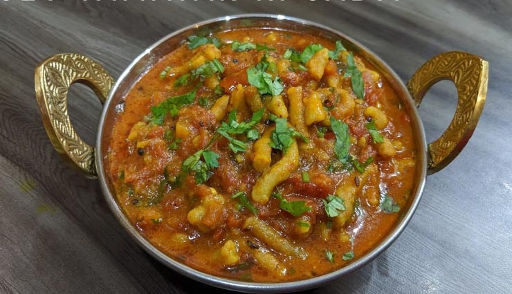 सुहाने मौसम में लें राजस्थानी सेव टमाटर का स्वाद #Recipe