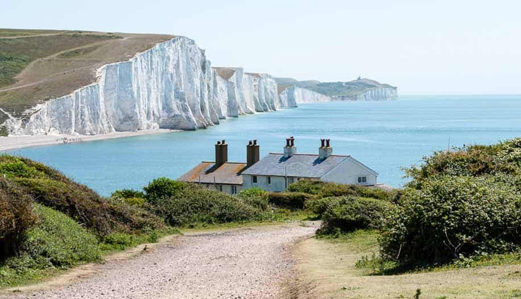 london,london travel,tourist destinations in london,london travel guide,london travel tips,england,travel guide,travel tips,holidays,travel destinations