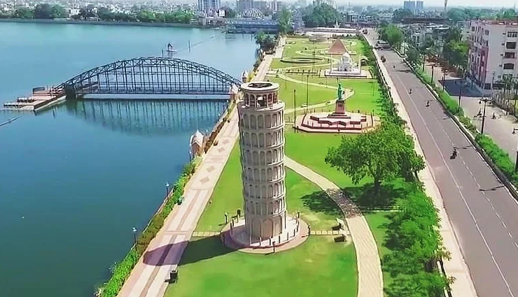 kota tourist attractions,places to visit in kota,top tourist spots in kota,kota sightseeing destinations,must-see places in kota,tourist hotspots in kota,kota travel guide,best places to explore in kota,historical sites in kota,kota landmarks and monuments,gardens in kota,museums in kota,temples in kota,parks in kota,lakes and reservoirs in kota,kota forts and palaces,picnic spots in kota,wildlife sanctuaries near kota,adventure activities in kota,kota photography locations