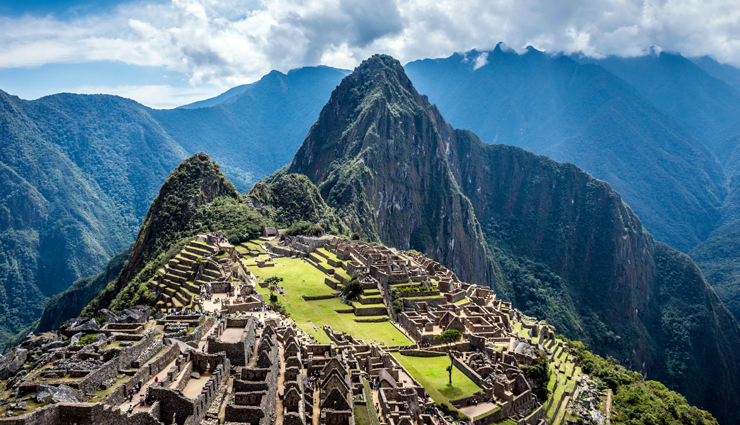 7 wonders of the world,news 7 wonders of the world,great pyramid of giza,great wall of china,colosseum,chichen itza,machu picchu,petra,taj mahal