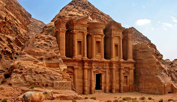 7 wonders of the world,news 7 wonders of the world,great pyramid of giza,great wall of china,colosseum,chichen itza,machu picchu,petra,taj mahal