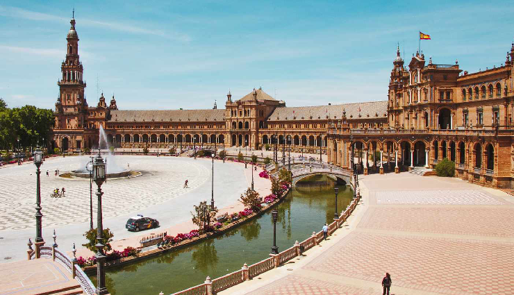 explore cities in spain,must-visit spanish cities,spain travel destinations,best cities to visit in spain,spanish urban exploration,top tourist cities spain,cities to explore spain,spain city sightseeing,spanish city tours,spanish cultural cities