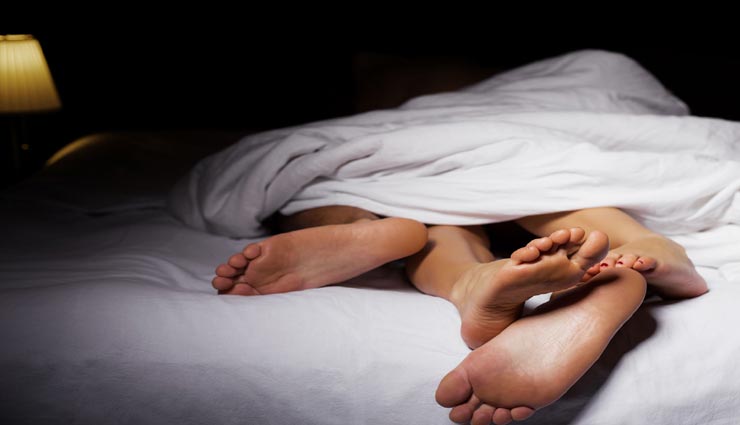 यहां शादी से पहले ही लड़कियां बनाती हैं कई लड़कों के साथ शारीरिक संबंध, वो भी घर वालों की रजामंदी से  