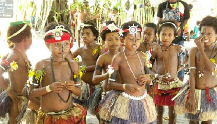 bizzare sexual traditions,bizzare sexual traditions in the world,weird tradition around the world