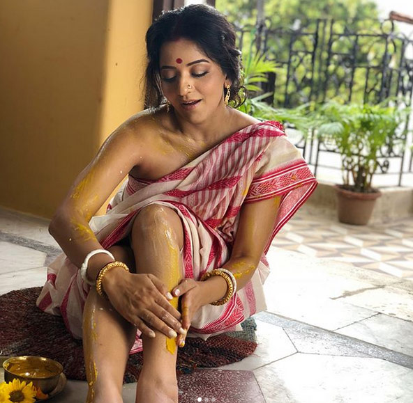 monalisa,bigg boss,monalisa hot  photos,monalisa viral photo,monalisa photos