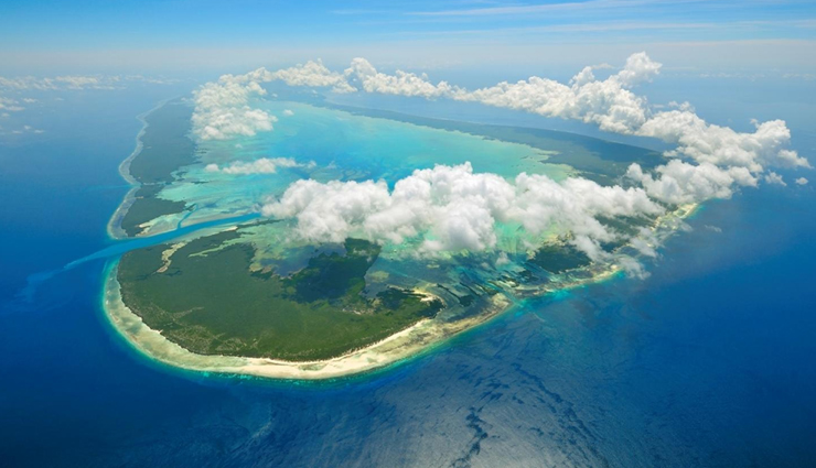 seychelles,tourist attractions in seychelles,places to visit in seychelles,mahe island,praslin island,silhouette island,la digue island,cousine island,aldabra island