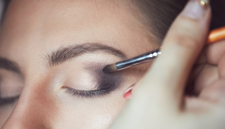 waterproof makeup,monsoon make up tips,waterproof makeup tips,beauty,beauty hacks,beauty tips