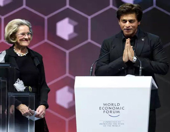 Shah Rukh feels inspired by PM Modi's speech