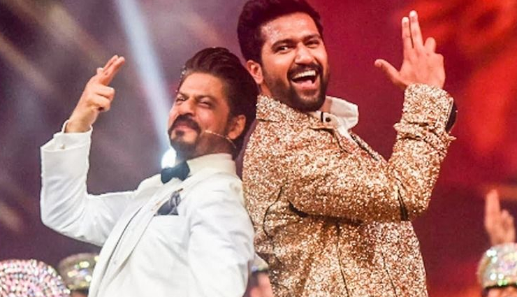 2 News : विक्की ने शाहरुख की तारीफ में कह डाली ये बातें, अनिल कपूर ने शेयर किया ‘फाइटर’ का नया पोस्टर