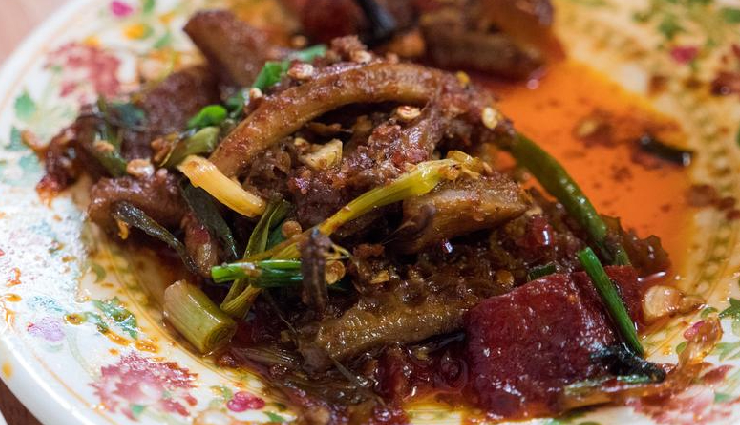 bhutanese traditional dishes,ema datshi recipe,shakam paa bhutan,kewa datshi vegetarian stew,zow shungo bhutanese cuisine,jasha maru chicken curry,phaksha paa pork recipe,goep bhutanese street food,juma bhutanese sausage,yaksha shakam yak jerky,hoentay bhutanese momos,bhutan food culture,authentic bhutanese cuisine,spicy bhutanese dishes,traditional bhutanese recipes