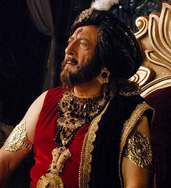 br chopra,mahabharat,mahabharat shooting,mahabharat war scene,soldier,18 hours work,coronavirus,coronavirus lockdown
