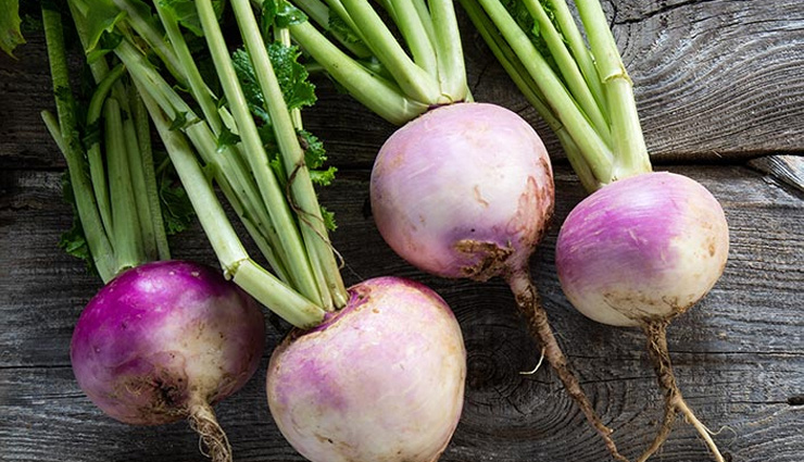 winter super foods,super foods in winter,winter super foods benefits,sweet potatoes,turnip and its leaves,dates,almonds and walnuts,ragi,bajra,healthy foods,Health,Health tips