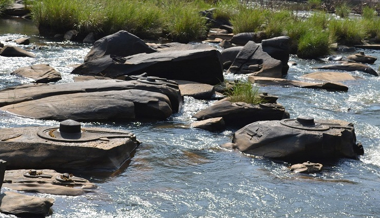 karnataka tourist attractions,shalamala river in karnataka,surprises for tourists in karnataka,best tourist spots in karnataka,karnataka sightseeing destinations,hidden gems of karnataka,exploring shalamala river in karnataka,unique experiences in karnataka,unforgettable moments in karnataka,discovering surprises at shalamala river