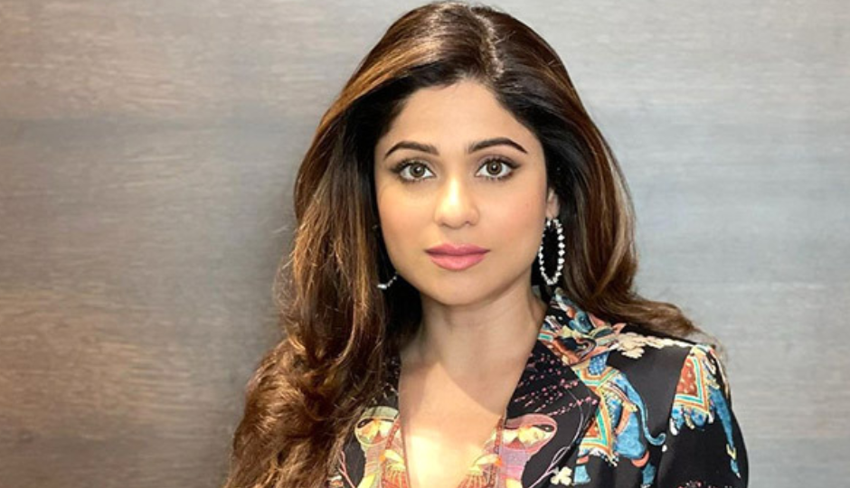 shamita shetty,actress shamita shetty,Shilpa Shetty,shamita shilpa,raqesh bapat,shamita raqesh,shamita mental therapy,bigg boss 3,bigg boss ott 1,bigg boss 15