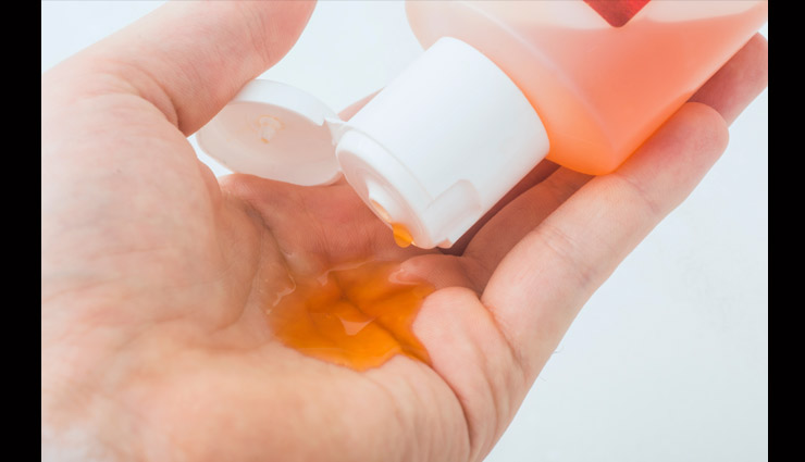 diy ways to remove grease stain from clothes,home remedies to remove grease stains,easiest ways to remove grease stains from clothes,clothes cleaning tips,stain cleaning tips,household tips