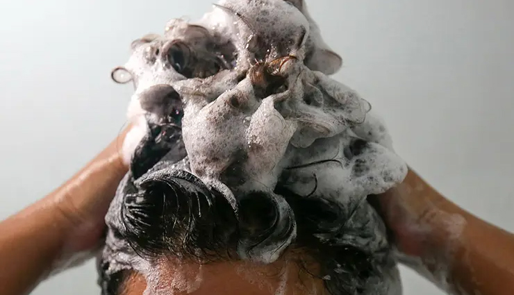 hair care tips for women over 40,healthy hair over 40,hair care routine for women 40+,hair thinning tips for women,scalp massage benefits for hair,weekly hair mask tips,best supplements for hair growth,avoiding hair dryness,hair coloring tips for women