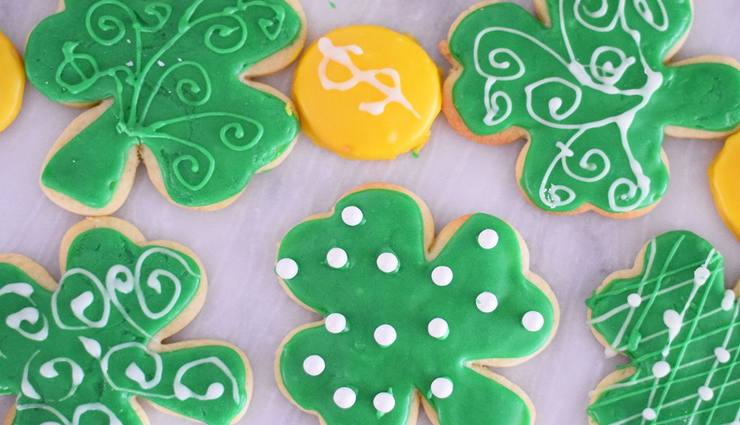Recipe- All Time Favorite Shamrock Sugar Cookies with Natural Green Frosting
