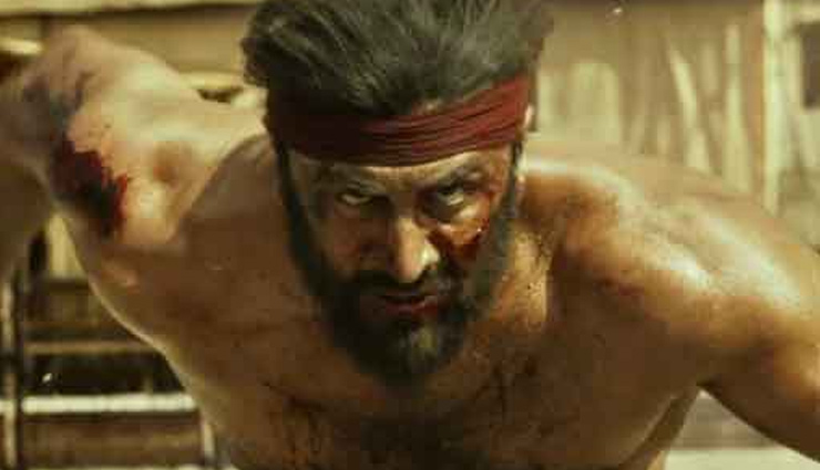 Shamshera: पंखे से उड़ाई जाती थी 10-15 किलो मिट्टी, मुंबई की गर्मी में पहने स्वेटर, घर जाकर 10-10 बार नहाते थे रणबीर कपूर 