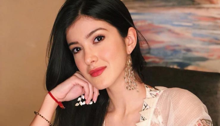 VIDEO- Shanaya Kapoor Belly Dance Video Will Blow Your Mind