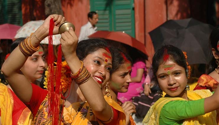 holi special 2019,holi celebration in india,holi celebration,holi,travel,holidays