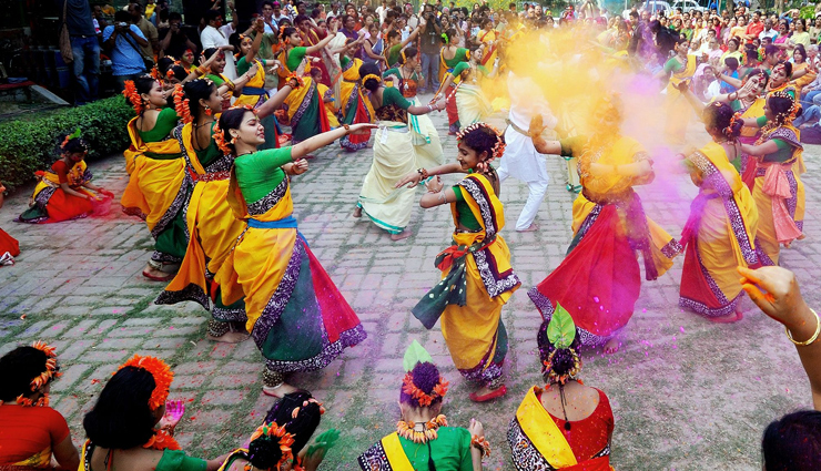 visit these 6 places to celebrate holi,hunger struck,food,easy recipe
