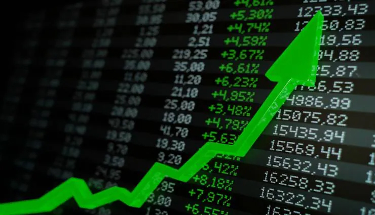 बजट से पहले विशेष कारोबारी सत्र में हरे निशान पर खुला बाजार, सेंसेक्स 206 अंक व निफ्टी में 55 अंक की बढ़त