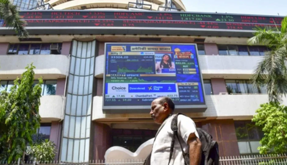 शेयर बाजार ने हरे निशान में शुरू किया कारोबार, तेजी के साथ खुले कई कंपनियों के स्टॉक्स