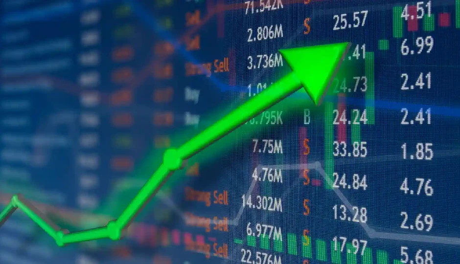 तेजी के साथ खुले भारतीय बाजार, सेंसेक्स 81,000 के पार और निफ्टी 24,820 के ऊपर