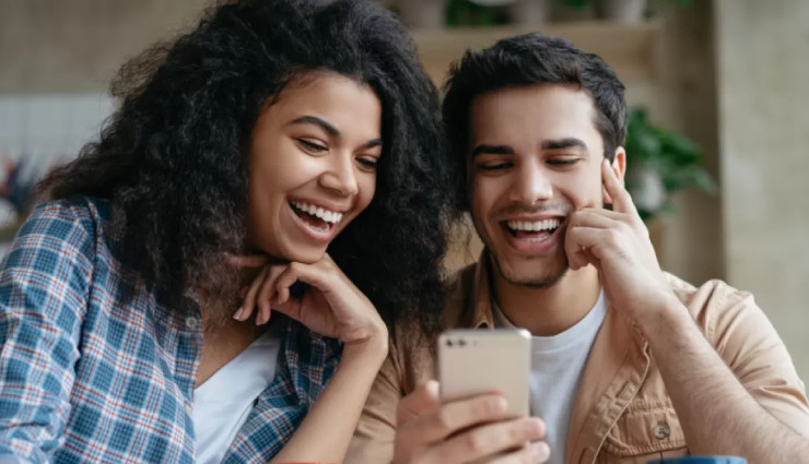 being friends first,friends before dating,benefits of friendship before relationship,building strong relationships,relationship foundation,trust and communication,shared interests,conflict resolution,emotional support,compatibility check,genuine connection