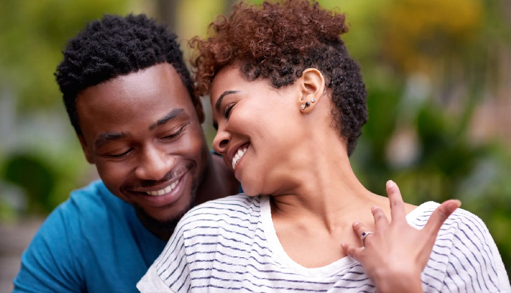 healthy relationship topics,things to talk about in a relationship,communication in relationships,strengthening relationship bond,conversation topics for couples,relationship tips,building intimacy,how to talk to your partner,improving communication in relationships,relationship advice for couples,meaningful relationship conversations