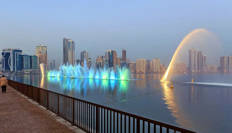 sharjah,places to visit in sharjah,tourist attraction in sharjah,sharjah museum of islamic civilization,al qasba,sharjah desert park,al majaz waterfront,sharjah aquarium,al noor island