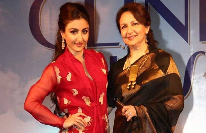 bollywood,hit moms,flop daughters