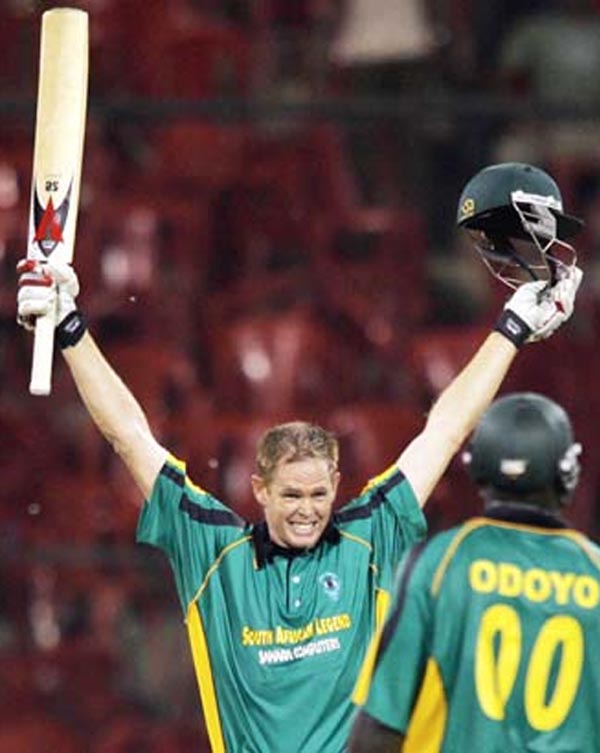 क्रिकेट में सबसे ज्यादा बार नॉटआउट रहने वाले 5 खिलाडी, महेंद्र सिंह धोनी भी हैं लिस्ट में
maximum time not out player,m s dhoni,muthaya muralidharan,shawn pollack,steve waugh,chaminda vaas,cricket,cricket news,cricket updates