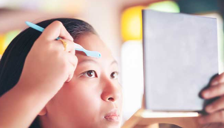 unibrow removal methods,how to get rid of a unibrow,easy ways to eliminate unibrows,unibrow grooming tips,removing unibrows at home,unibrow removal techniques,diy unibrow treatments,eyebrow maintenance for unibrows,quick solutions for unibrow removal,unibrow shaping and grooming