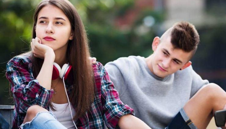 girlfriend,girlfriend attitude,reason behind girlfriend attitude,relationship,relationship tips