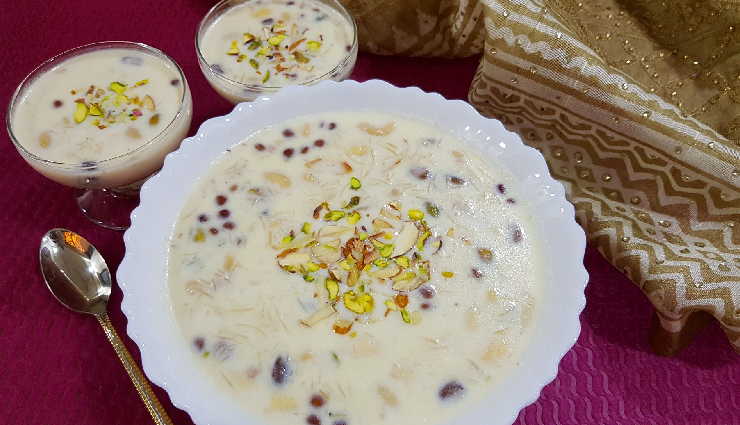 sheer khurma,sheer khurma ingredients,sheer khurma recipe,sheer khurma eid,sheer khurma barawafat,sheer khurma home,sheer khurma sweet dish