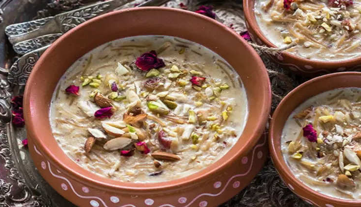 शीर खुरमा के साथ बढ़ाएं त्योहार की रंगत, मेजबान हो या मेहमान थक जाएंगे तारीफ करते-करते #Recipe