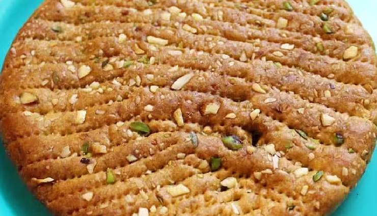 ईद पर बनाए जाते हैं कई पकवान, इस बार शीरमाल रोटी के साथ घोलें अपनों के मुंह में मिठास #Recipe 